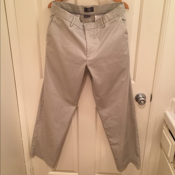 Dockers Khaki - Picture 1 of 5